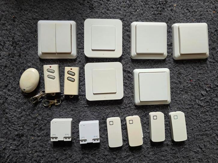 Domotica, Doe-het-zelf en Bouw, Elektriciteit en Kabels, Gebruikt, Ophalen