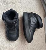 Babysneakers/Nike Court Borough Mid 2/zwart/maat 22, Kinderen en Baby's, Jongetje of Meisje, Overige typen, Ophalen of Verzenden