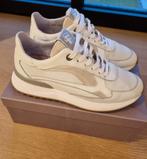 TK: sneakers (dames) - Floris van Bommel - maat: 38,5, Neuf, Enlèvement ou Envoi, Blanc, Sneakers et Baskets