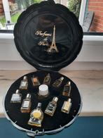 ANTIEKE DOOS MIGNONETTES-PARFUMS UIT PARIJS.FRANCE, Ophalen of Verzenden, Gebruikt, Miniatuur