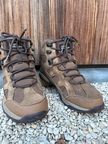 Jack Wolfskin wandelschoen maat 36 in zeer goede staat beschikbaar voor biedingen