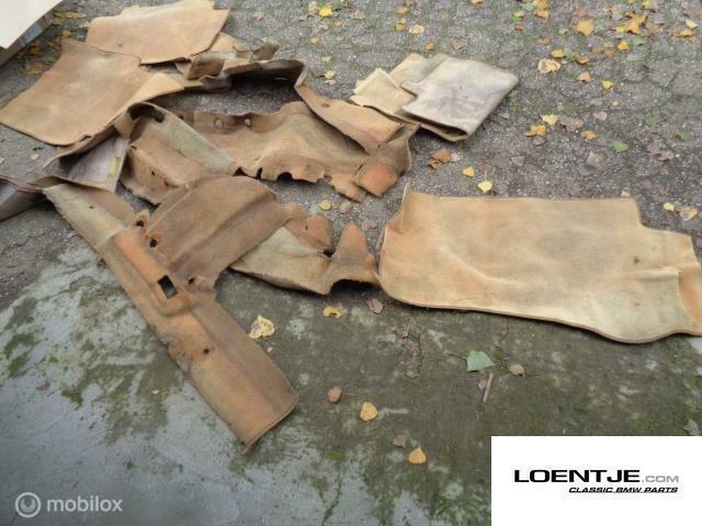 Vloerbedekking BMW 2.5 / 2.8 / 3.0 E3 si li 3.3 tapijt, Auto-onderdelen, Interieur en Bekleding, BMW, Gebruikt, Ophalen of Verzenden