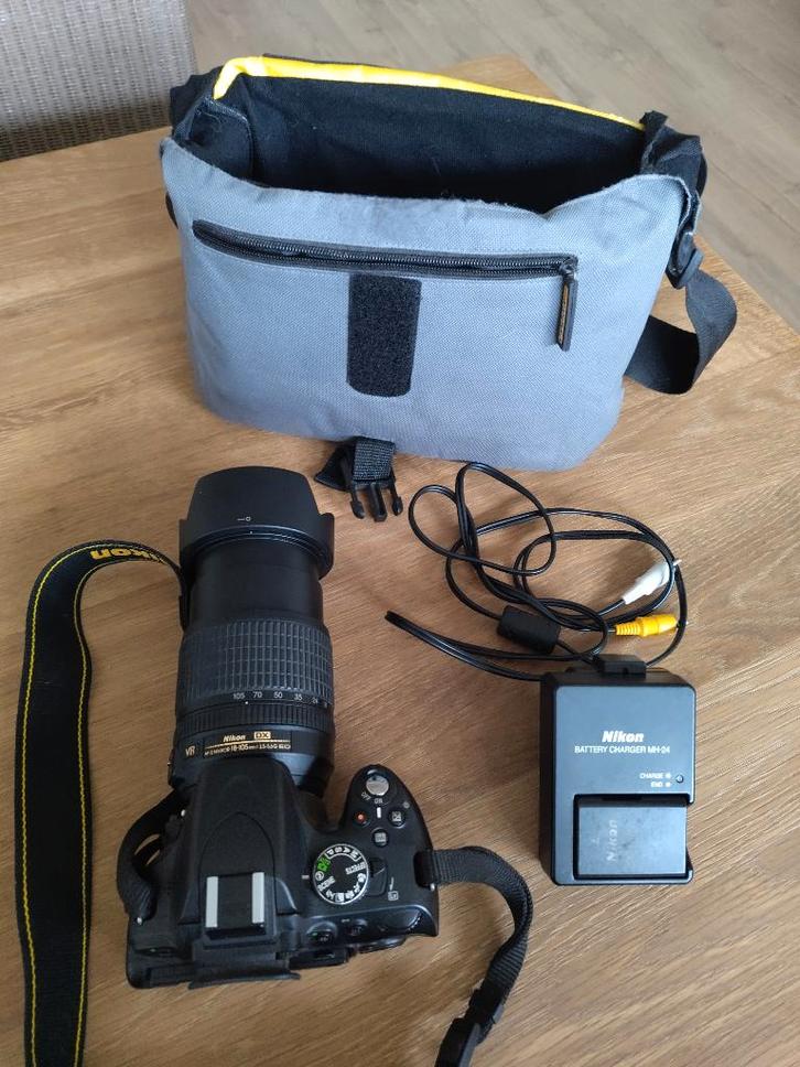 Nikon d5100 set met 18-105mm lens en draagtas, Audio, Tv en Foto, Fotocamera's Digitaal, Zo goed als nieuw, Spiegelreflex, Nikon
