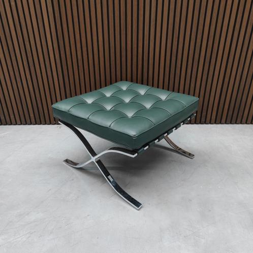 Knoll - Barcelona chair Ottoman Bauhaus groen, Huis en Inrichting, Zetels | Voetbanken en poefs, Nieuw, 50 tot 75 cm, 50 tot 75 cm