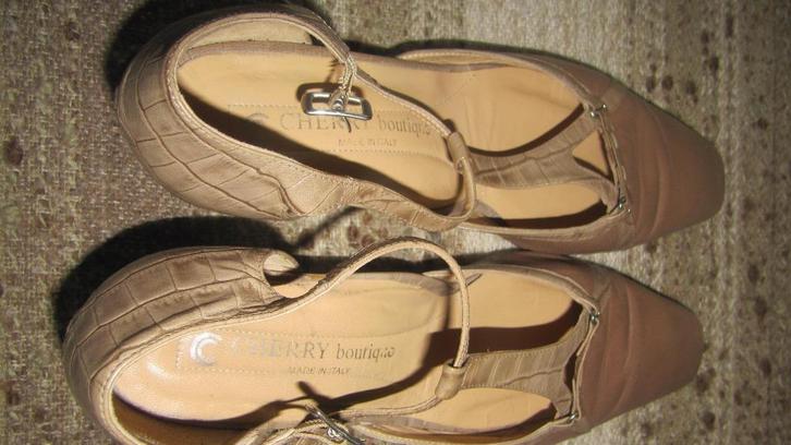 DAMES SCHOENEN LEDER & CROCO TAUPE  chaussures A45, Kleding | Dames, Schoenen, Gedragen, Dansschoenen, Beige, Ophalen of Verzenden