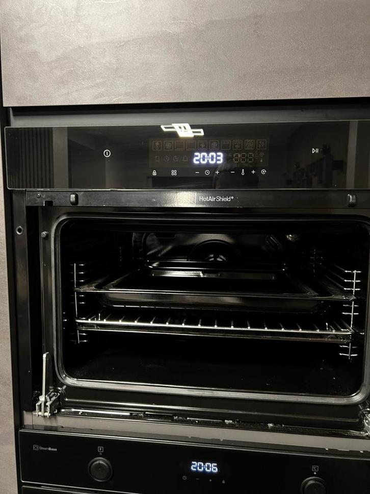 LAURUS Inbouw oven : LKB12BK. Splinternieuw! Stukke deur., Elektronische apparatuur, Ovens, Zo goed als nieuw, Inbouw, Grill, Ophalen