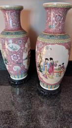 2 Vazen, Ophalen of Verzenden