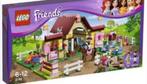 Lego Friends: Heartlake paardenstal (3189), Kinderen en Baby's, Speelgoed | Duplo en Lego, Ophalen of Verzenden, Zo goed als nieuw