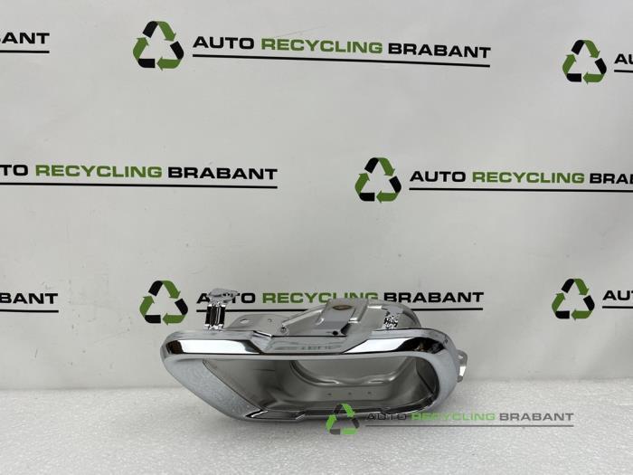 Uitlaat Einddemper van een BMW X6, Auto-onderdelen, Uitlaatsystemen