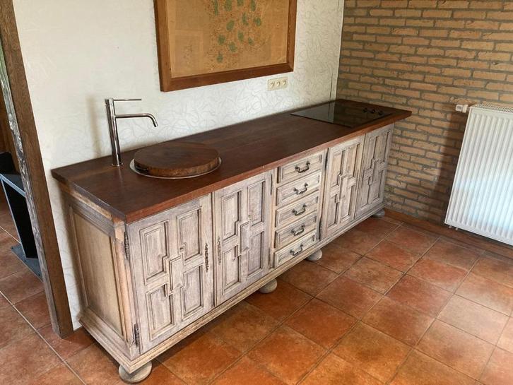 Karaktervolle dressoir met spoelbak & kookplaat, Huis en Inrichting, Kasten | Dressoirs, Gebruikt, 200 cm of meer, 50 tot 75 cm
