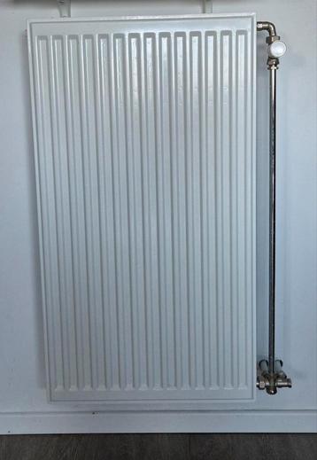 Radiateur 900/600/33 900/500/33 beschikbaar voor biedingen