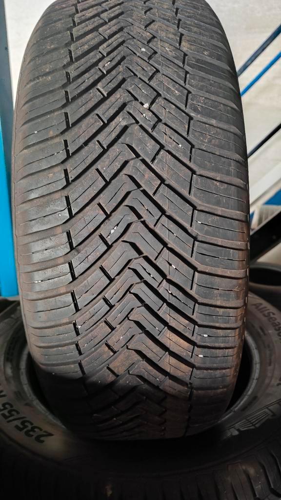 235/55r18 continental 45€ per stuk met plaatsen 23545r18, Auto-onderdelen, Besturing, Ophalen of Verzenden
