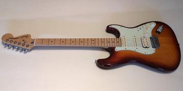 Fender Deluxe Strat HSS Tobacco Sb 2018 état neuf