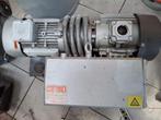 Vacuümpomp Busch R5, Ophalen