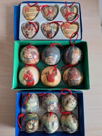 Zeer mooie kerstballen, onbreekbaar beschikbaar voor biedingen