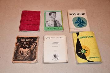Scouting - 6 boekjes beschikbaar voor biedingen