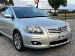 Toyota avensis 2.0 diesel jaar 2009 met full opzion, Auto's, Avensis, Zwart, Parkeersensor, 5 deurs