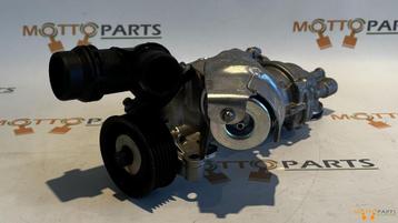 Mercedes C E SLK SLC Klasse M274 motor waterpomp A2742000601 beschikbaar voor biedingen