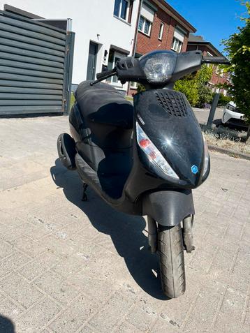 Piaggio zip 2020  beschikbaar voor biedingen