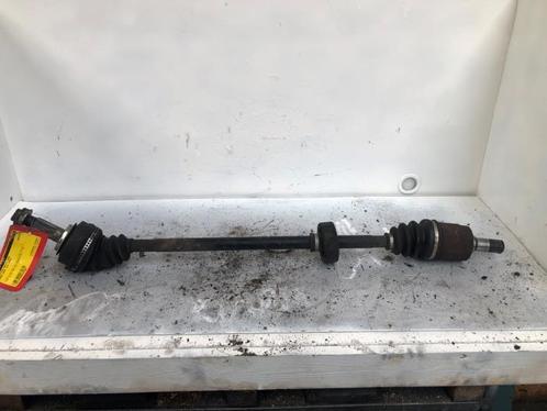 Aandrijfas rechts-voor van een Honda Jazz, Auto-onderdelen, Remmen en Aandrijving, Honda, Gebruikt, 3 maanden garantie, Ophalen of Verzenden