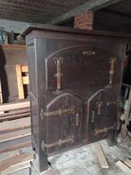 gratis oude kast, Antiek en Kunst, Antiek | Meubels | Kasten, Ophalen