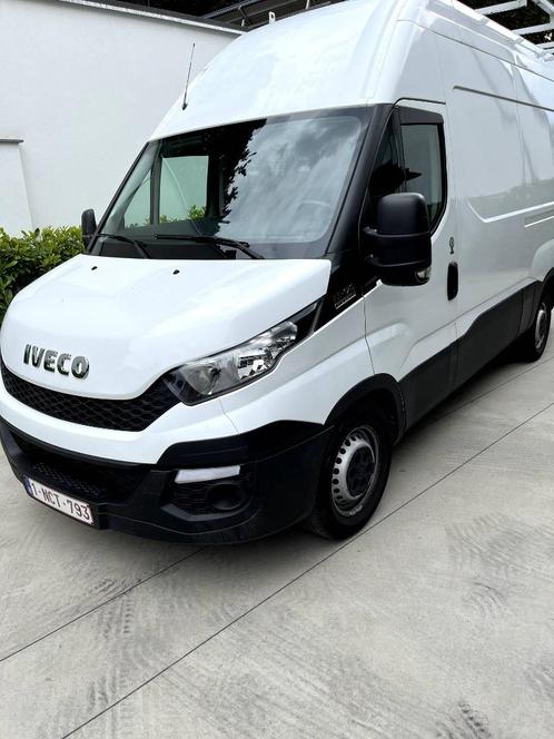 camionette Iveco Daily, Auto's, Bestelwagens en Lichte vracht, Particulier, ABS, Achteruitrijcamera, Airbags, Airconditioning