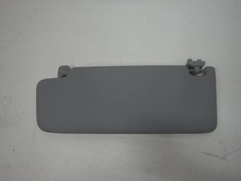 Audi A4 8W Zonneklep Rechts 8W0857562, Auto-onderdelen, Interieur en Bekleding, Audi, Gebruikt, Ophalen of Verzenden