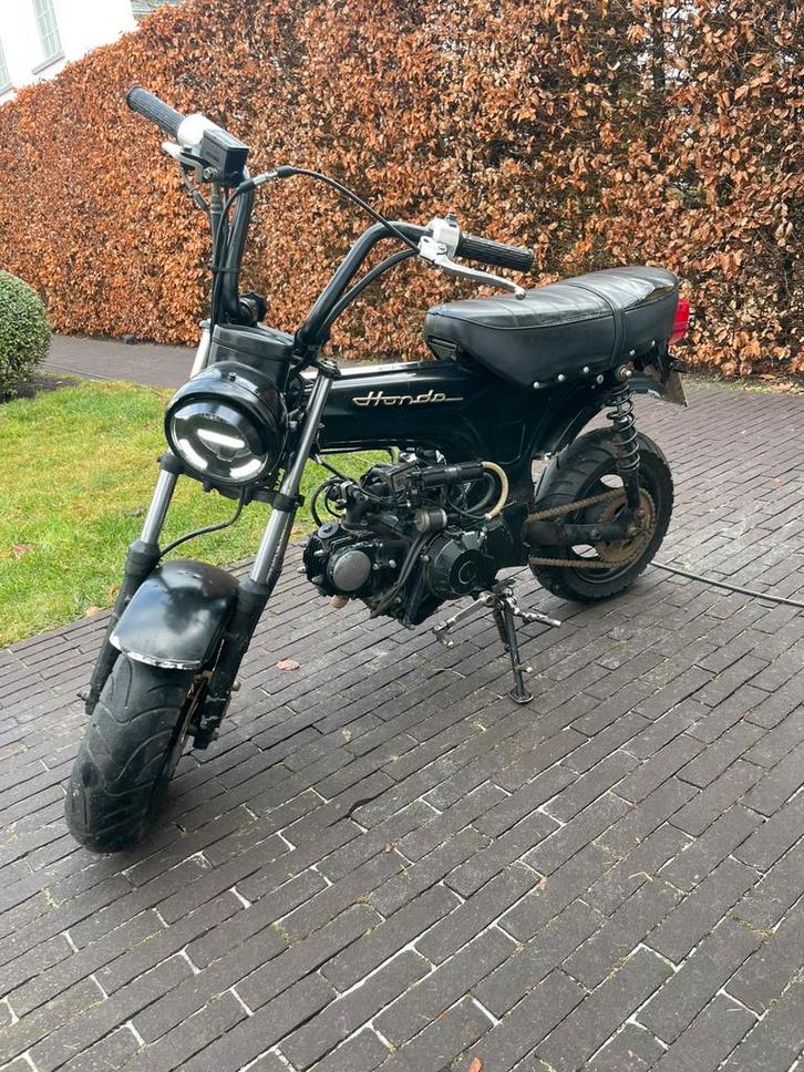 Dax 50cc, Fietsen en Brommers, Brommers | Honda, Gebruikt, Ophalen