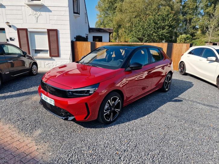 Opel corsa GS-line uitvoering automaat 680km!!! 2024 131pk!!, Auto's, Opel, Bedrijf, Te koop, Corsa, Achteruitrijcamera, Apple Carplay