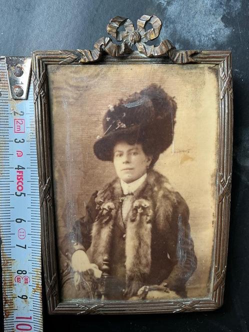 2 antieke fotokaders met foto, Antiek en Kunst, Curiosa en Brocante, Ophalen