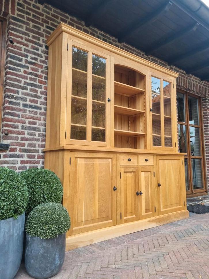 Eiken vitrinekast/buffetkast GRATIS LEVERING, Huis en Inrichting, Kasten | Vitrinekasten, Zo goed als nieuw, Ophalen of Verzenden
