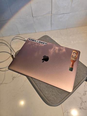 MacBook Air M1 2016 voor verzamelaar beschikbaar voor biedingen