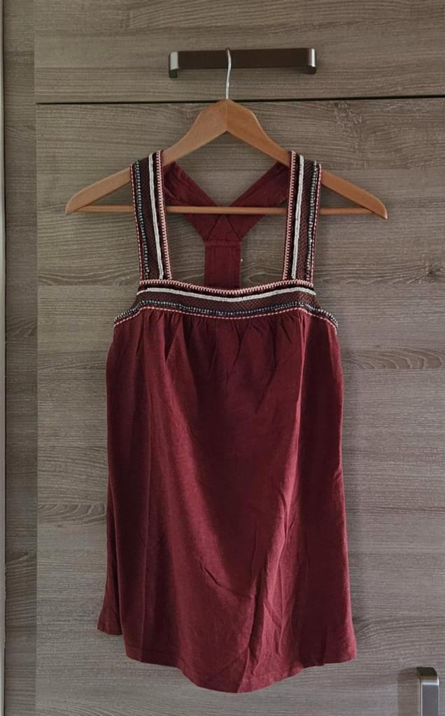 Top t-shirt CAMAIEU taille M, Vêtements | Femmes, Tops, Comme neuf, Taille 38/40 (M), Sans manches, Enlèvement ou Envoi