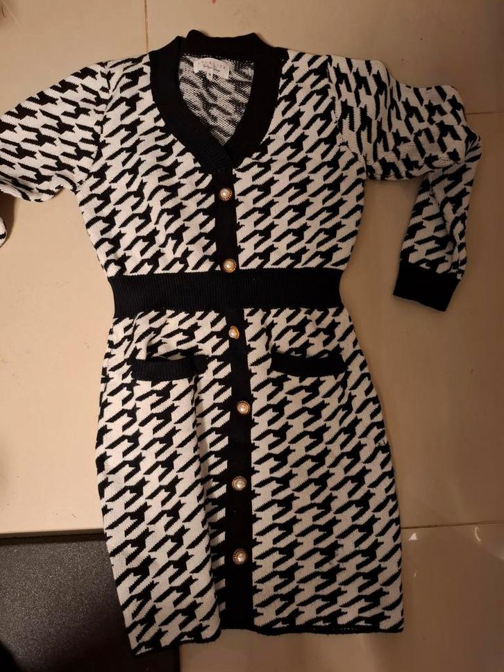 140 stuks Lot partij dames kledij kleding vrouwen, Kleding | Dames, Jurken, Ophalen