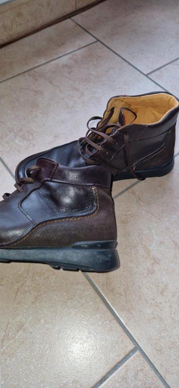Clarks cuir marron 42 beschikbaar voor biedingen