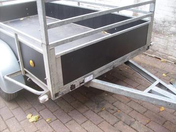 volledig vernieuwde dubbelas aanhangwagen  beschikbaar voor biedingen