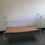 Antiek kinderbedje gepoederlakt, Antiek en Kunst, Ophalen