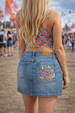 Mooie vrouwen kledij, Enlèvement ou Envoi