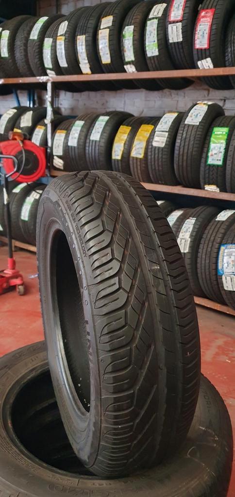 165/65R14 UNIROYAL MET MONTAGE EN BALANCERING, Auto-onderdelen, Besturing, Gebruikt, Ophalen of Verzenden