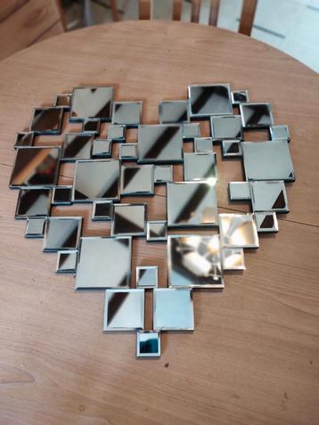 Miroir coeur multi facettes  beschikbaar voor biedingen
