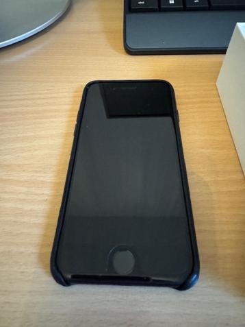 iPhone 7+ 128GB zwart beschikbaar voor biedingen