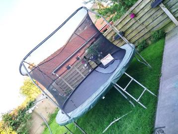 Jumpking trampoline: degelijk en groot: 3.6m