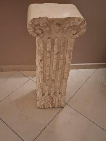 Colonne style grec  beschikbaar voor biedingen