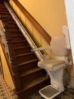 Beige GESLIFT-stoel op aluminium rail, Ophalen, Gebruikt, Recht