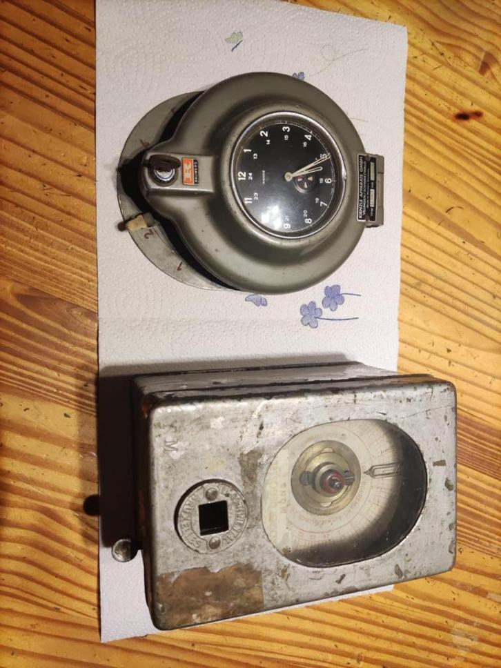 armée KIENZLE, Antiek en Kunst, Antiek | Klokken, Ophalen