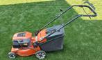 Grasmachiene Husqvarna, Ophalen, Zo goed als nieuw, Opvangbak, Benzine-grasmaaier