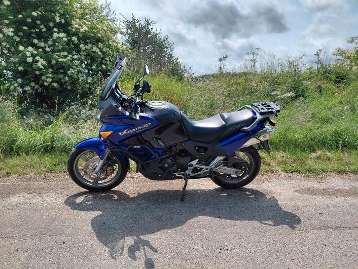 Honda Varadero XL1000V, Motoren, Motoren | Honda, Particulier, Toermotor, meer dan 35 kW, Motorrijbewijs A, ABS, Handvatverwarming