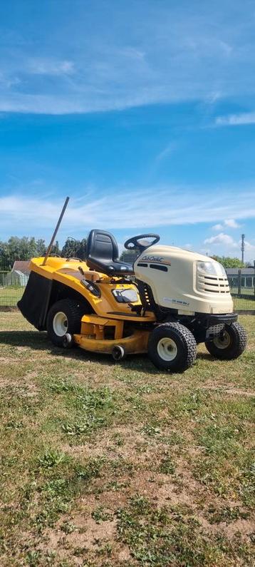 Cub cadet kawasaki motor dubbele cillinder 122cm maaibreedte, Cub cadet, 120 cm ou plus, Enlèvement, Utilisé