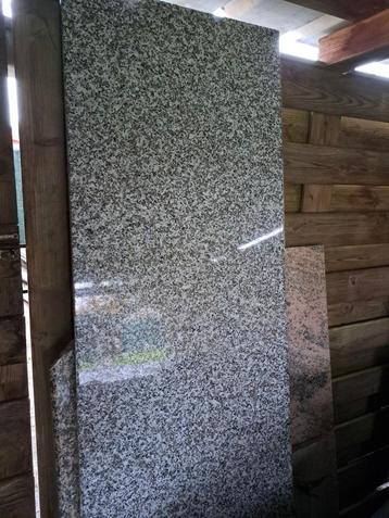 graniet tabblet beschikbaar voor biedingen