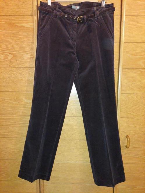 Mooie ribfluwelen damesbroek – bruin – nieuw, Kleding | Dames, Broeken en Pantalons, Zo goed als nieuw, Maat 42/44 (L), Bruin